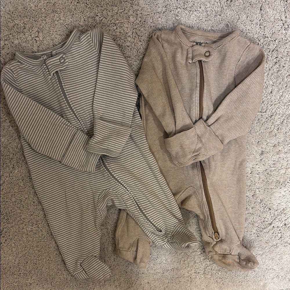 2-Pack Carter’s Striped Onesies – Newborn Size – Oatmeal & Grey